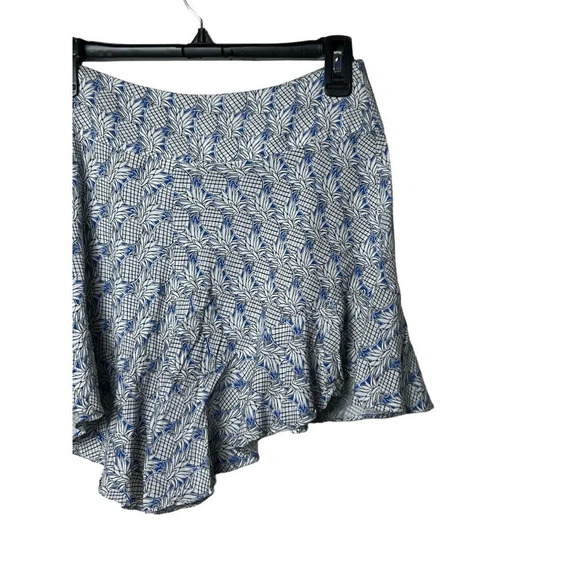 1715. ANTHROPOLOGIE MAEVE PINEAPPLE RUFFLE SHORTS SIZE 0 BLUE/WHITE/BLACK COLOR‎ - Picture 7 of 8